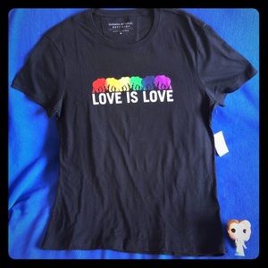 BRAND NEW Black “Love is Love” 🌈🐘 T-Shirt